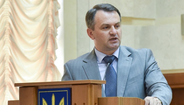 Sadovyi Winning Lviv Mayoral Election and Synyutka Congratulates Him