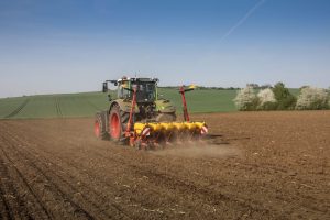 Continuation of a Series of Information Blocks for Farmers on Tempo Precision Seeders