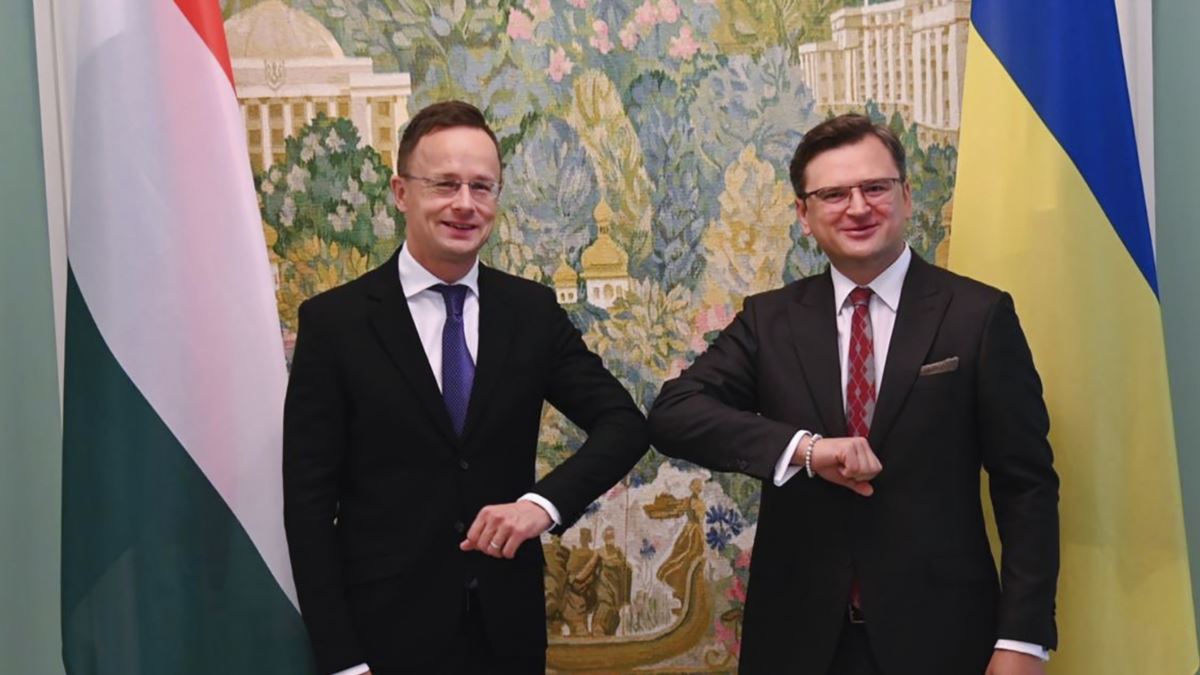 Kuleba Will Meet Today With the Hungarian Foreign Minister