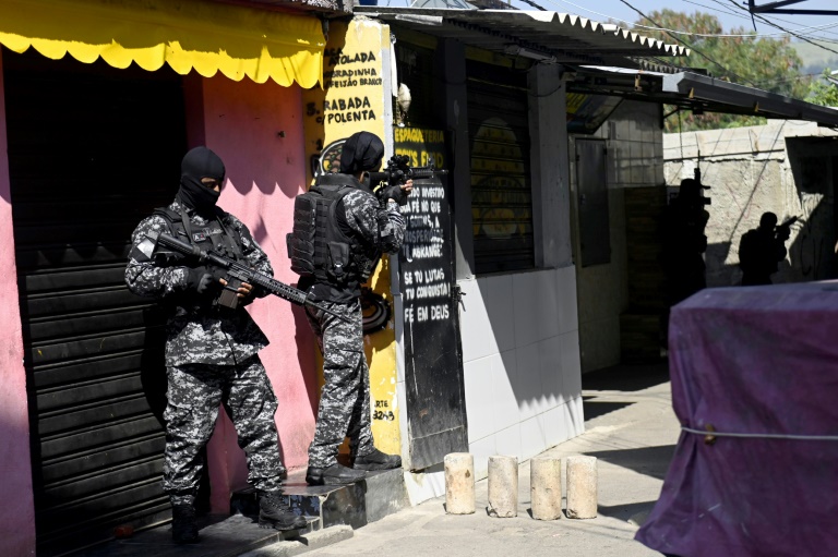 Special Operation Against a Gang of Drug Dealers in Rio