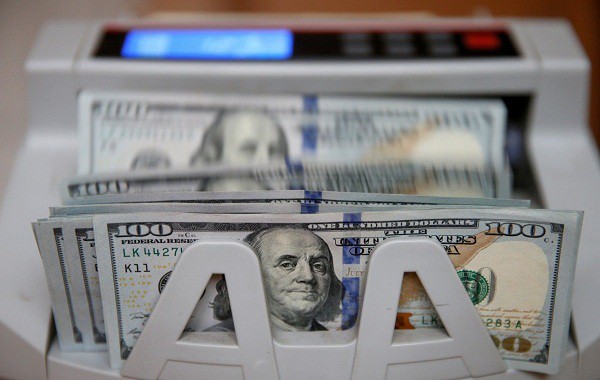 The Dollar Stopped Appreciating in Ukraine