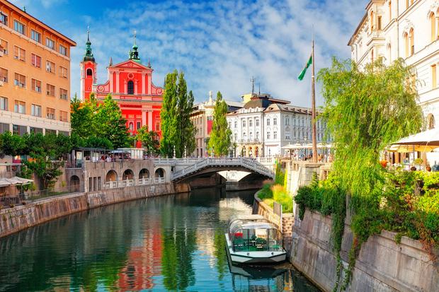 Slovenia Allows Tourists From Ukraine to Enter