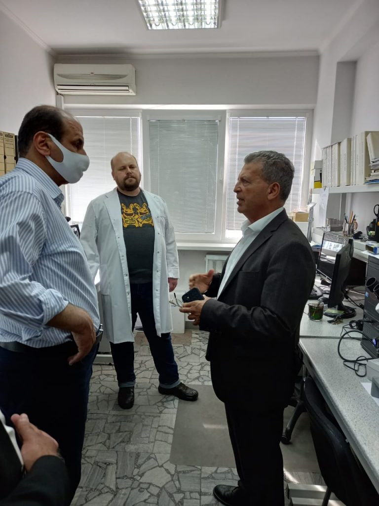 Muhammad Al-Atti Visits the Governmental Center for Gemstones