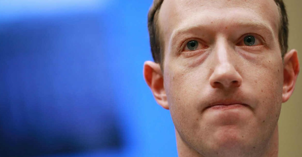 Zuckerberg Apologized for the Failure on Facebook and Whatsapp