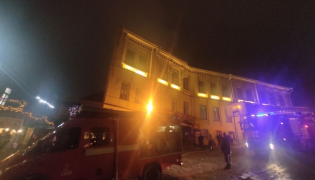 A restaurant was burning at Andriyivskyi Descent in Kiev