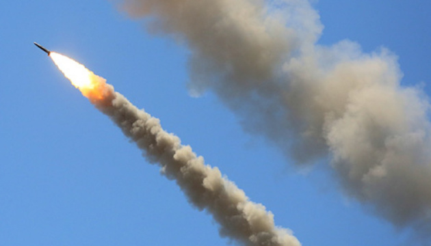 Russia tests hypersonic missile