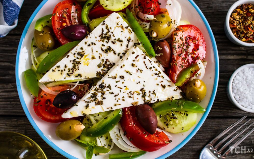 Greek salad: a recipe that conquered the world