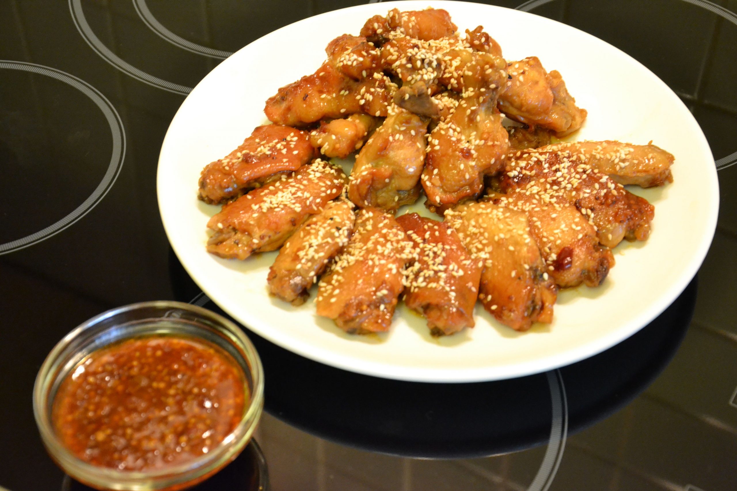 Chicken wings in honey-mustard sauce