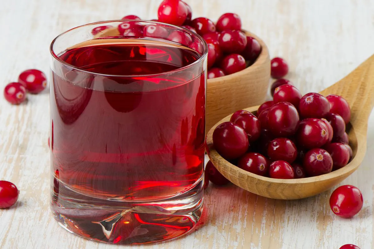 Scientists have found that cranberry juice can help lower high blood pressure