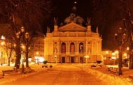 The city's main Christmas tree was delivered to Lviv