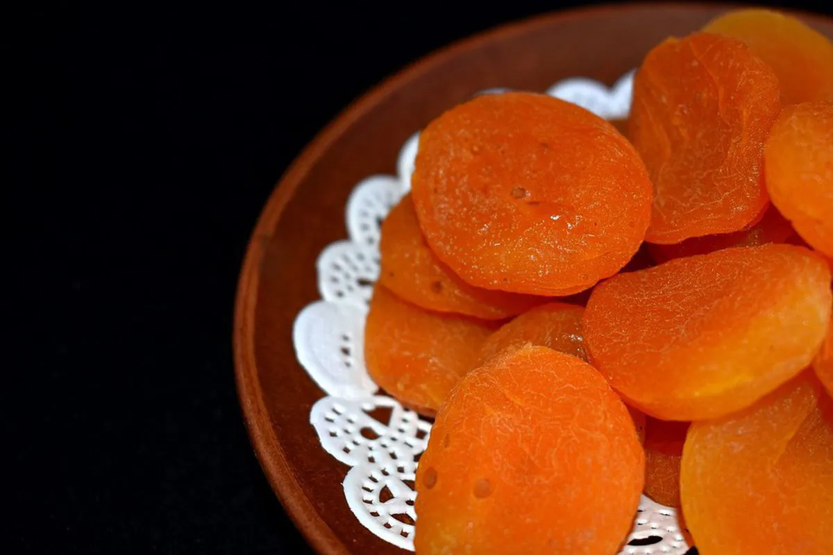 How dried apricots help reduce high blood pressure