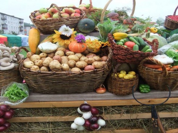 Kyiv is gradually resuming the work of mini-markets