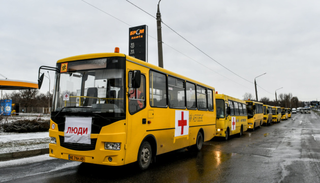 Ukrainian government: Mariupol among nine evacuation corridors agreed for Friday