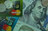 Ukrainians were allowed to withdraw up to UAH 30,000 a day in foreign currency from the card