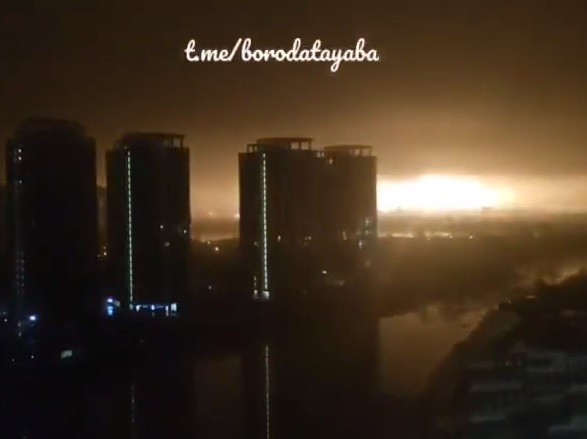 Night explosions in Kyiv: according to preliminary data, air targets were shot down by air defense forces