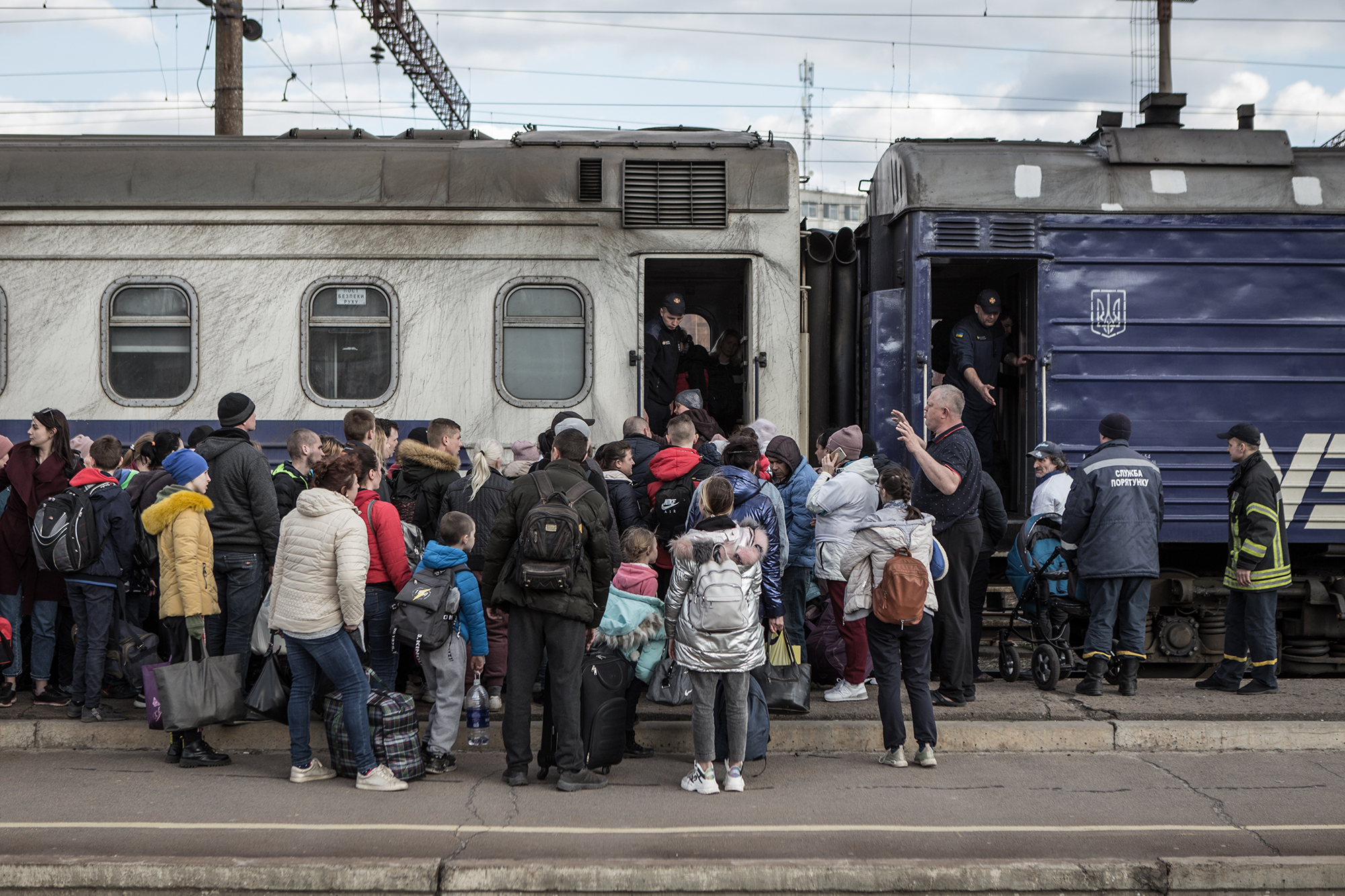 Two missiles struck train station in Kramatorsk