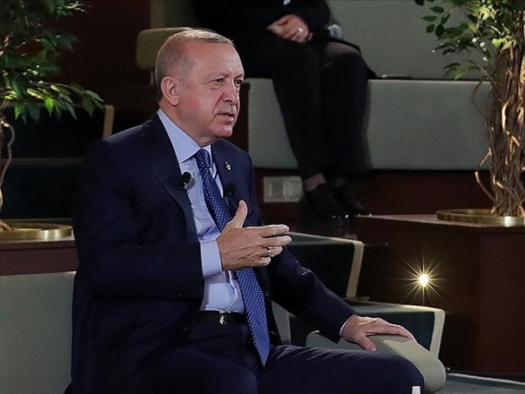 Erdogan is not going to sever ties with either Putin or Zelensky