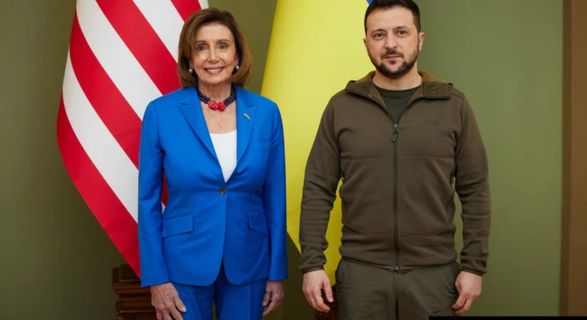 Zelensky awarded the Speaker of the US House of Representatives Nancy Pelosi with the Order of Princess Olga