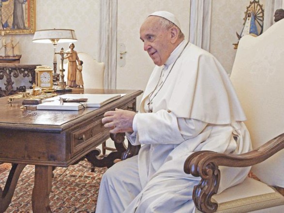 The Pope is ready to go to Putin to end the war in Ukraine. He is not planning a visit to Kyiv before that