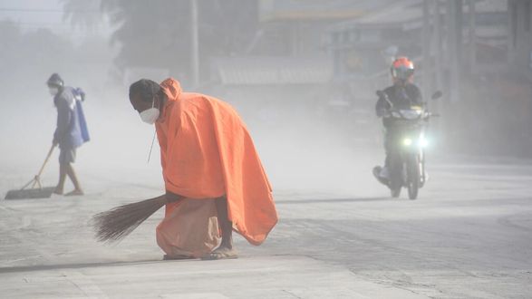 Volcanic ash covered Philippine cities after the second eruption this week