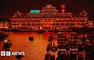 The iconic floating restaurant from the Bond movie in Hong Kong has sunk