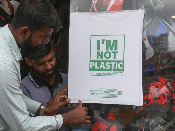 India is introducing a partial ban on the use of single-use plastics