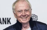 The deceased director Wolfgang Petersen is known for the films 