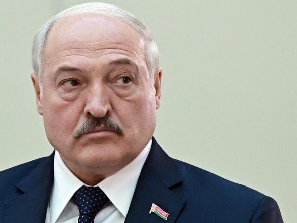 Lukashenko convened an urgent meeting with the military and security forces