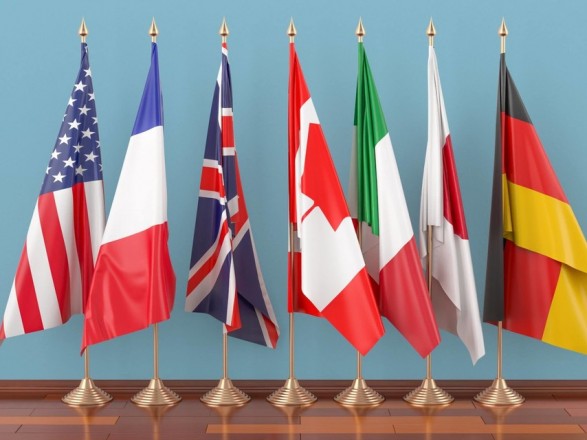 Today the G7 will gather for an urgent meeting on Ukraine: what to expect