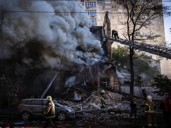 Drone attack on Kyiv: the fifth body was taken out from under the rubble of a residential building