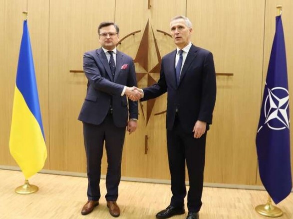 Kuleba discussed Ukraine's membership in NATO with Stoltenberg