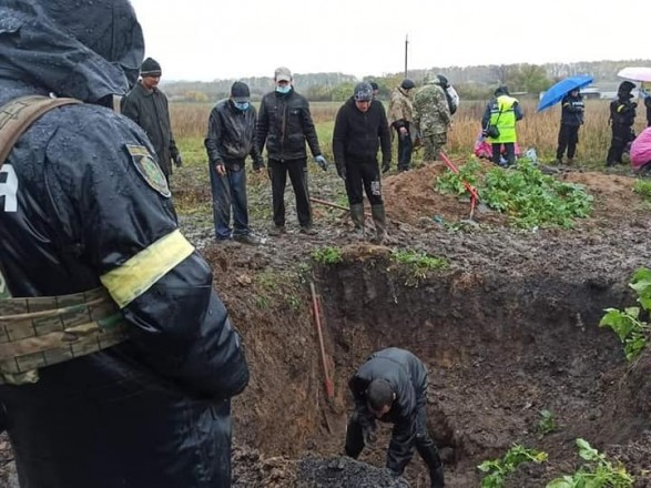 At least 17 bodies: mass grave discovered in Kharkiv region