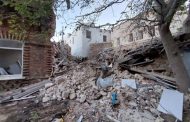 Zelenskyy showed the consequences of a missile strike on a house in Mykolaiv