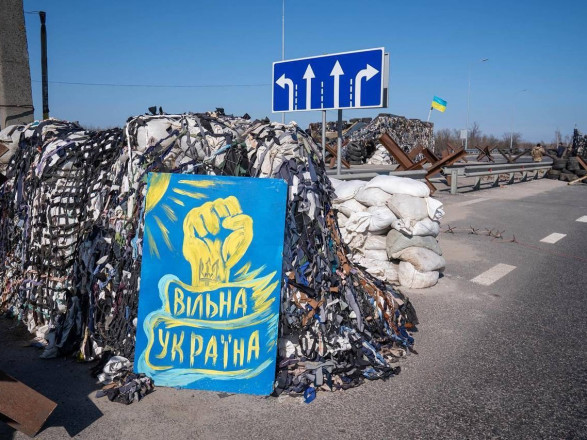 Poll: 85% of Ukrainians believe in the de-occupation of Crimea and Donbas